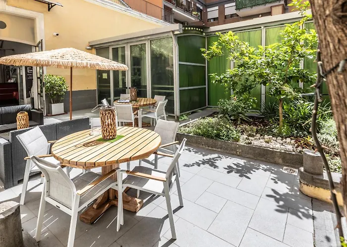 Hostel Portici * Portici